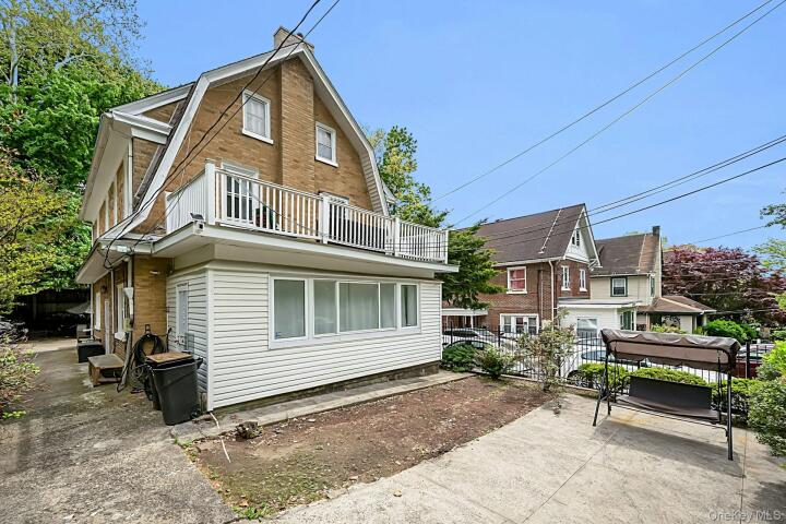 Property photo # 1