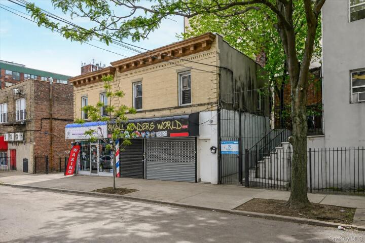 Property photo # 1