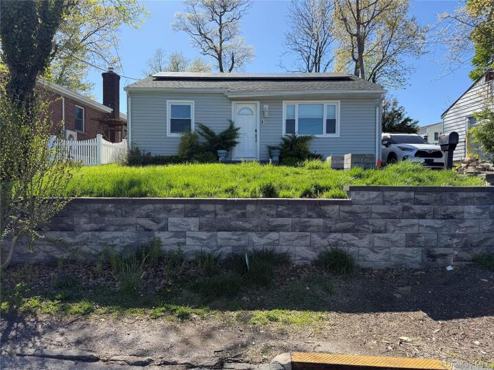 Property photo # 1