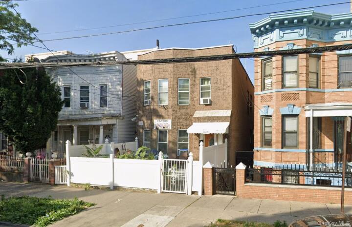 Property photo # 1