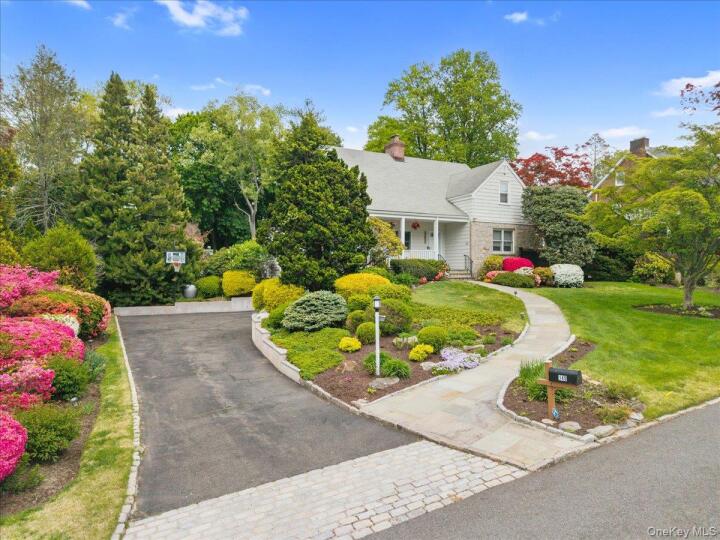 Property photo # 1