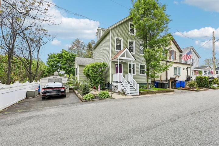 Property photo # 1