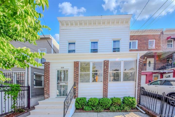 Property photo # 1