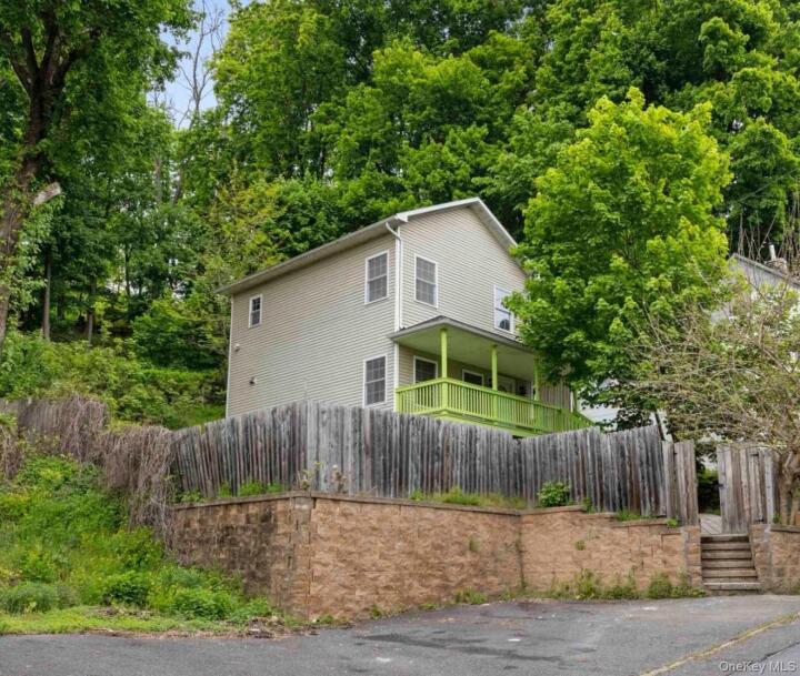 Property photo # 1