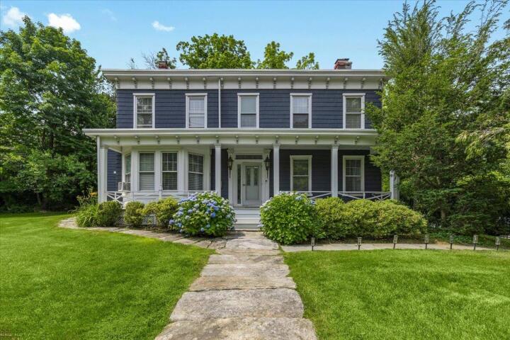 Property photo # 1