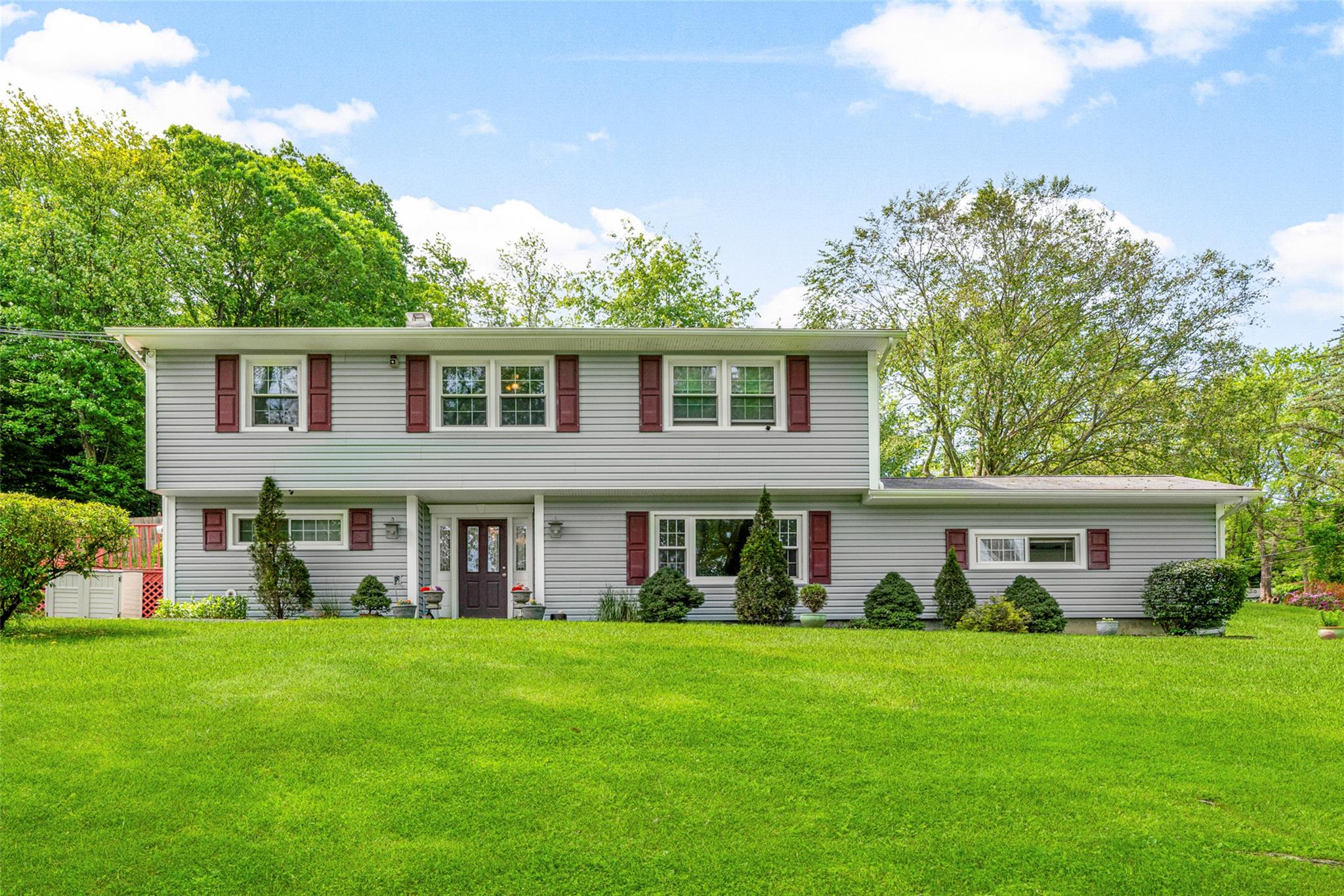 Property photo # 1