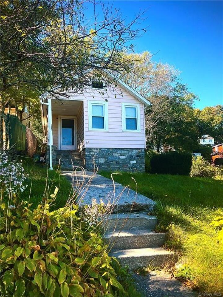 Property photo # 1
